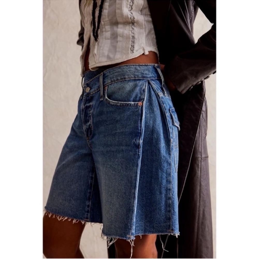 NWT Free People Boomerang Long Jean Shorts Blue Size 27